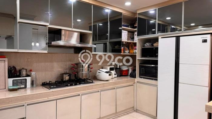 Rumah Luxury Modern Tanpa Renovasi di Bandengan Jakarta Utara Rumah Luxury Modern Tanpa Renovasi di Bandengan Jakarta Utara