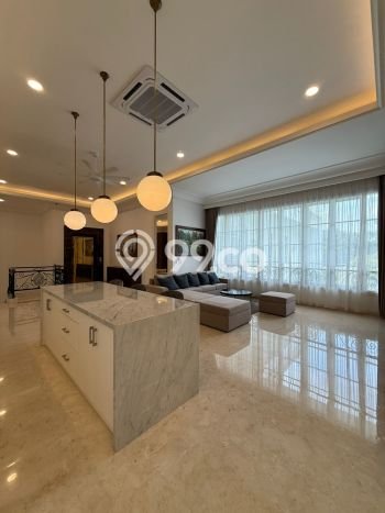 Dijual Rumah Luas Megah Dengan View Eksklusif di Kemang, Jakarta Selatan Dijual Rumah Luas Megah Dengan View Eksklusif di Kemang, Jakarta Selatan