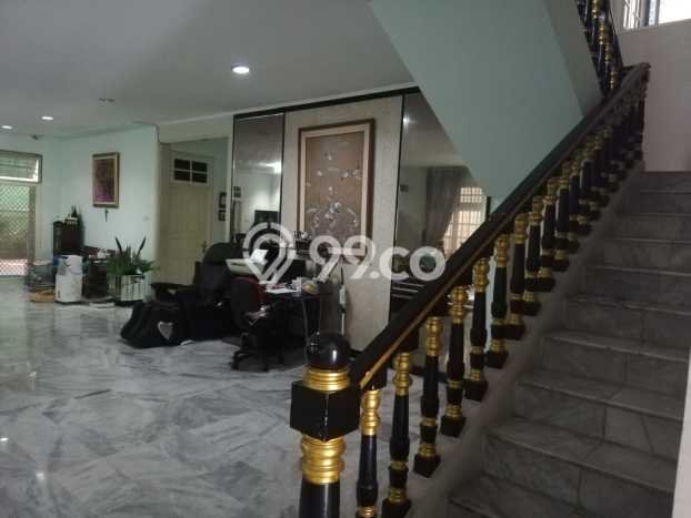 Siap Huni Hunian Elit 6 Kamar di Cinere Dekat ke Mana Pun Siap Huni Hunian Elit 6 Kamar di Cinere Dekat ke Mana Pun