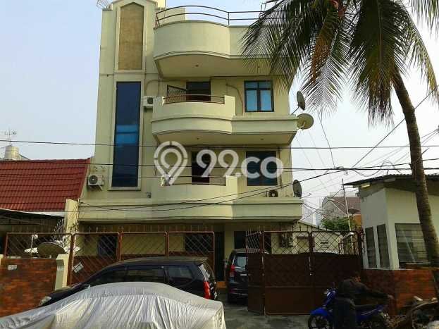 Unit Kost Dijual di Grogol dengan 40 Kamar Kawasan Ramai Unit Kost Dijual di Grogol dengan 40 Kamar Kawasan Ramai