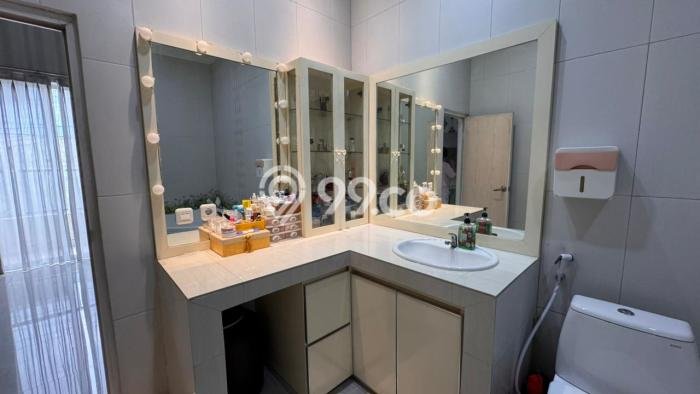 Rumah Luxury Modern Tanpa Renovasi di Bandengan Jakarta Utara Rumah Luxury Modern Tanpa Renovasi di Bandengan Jakarta Utara