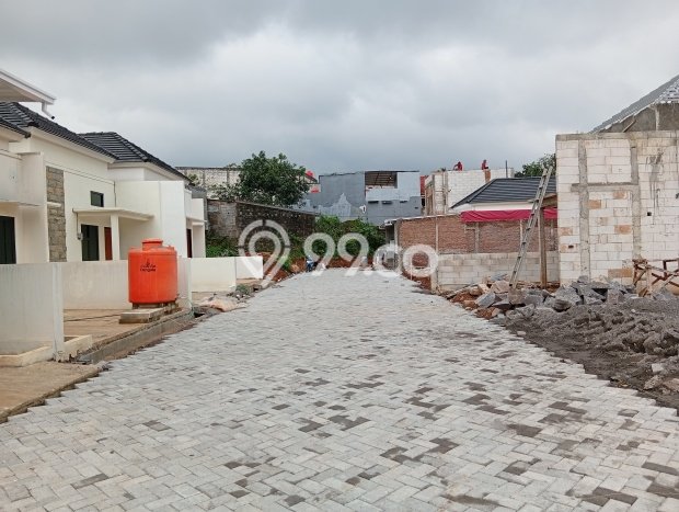 Rumah Minimalis Dijual di Banyumanik 2 Kamar dengan Luas Tanah 70m2 Rumah Minimalis Dijual di Banyumanik 2 Kamar dengan Luas Tanah 70m2
