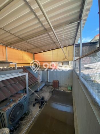 Rumah Strategis Minimalis Lb 90m2 di Lakarsantri, Surabaya Rumah Strategis Minimalis Lb 90m2 di Lakarsantri, Surabaya
