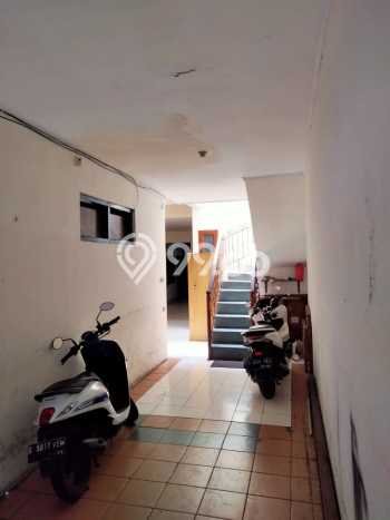 Unit Kost Dijual di Bandung Kota dengan 22 Kamar Kawasan Ramai Unit Kost Dijual di Bandung Kota dengan 22 Kamar Kawasan Ramai