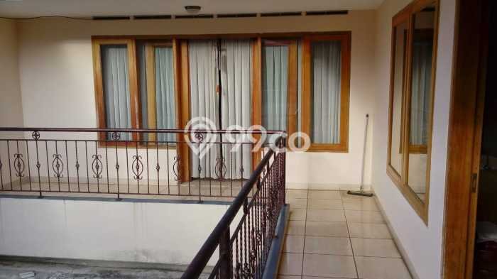 Jual Rumah Mewah Elegan Dengan View Cantik di Bandung Kota, Bandung Jual Rumah Mewah Elegan Dengan View Cantik di Bandung Kota, Bandung