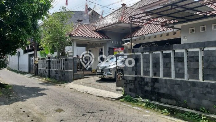 Rumah sewa siap pakai 4 Kamar Tidur di Sampangan, Semarang Rumah sewa siap pakai 4 Kamar Tidur di Sampangan, Semarang