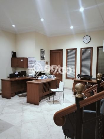 Kantor Dijual Lokasi Emas di Kebayoran Baru Luas 350m2 Kantor Dijual Lokasi Emas di Kebayoran Baru Luas 350m2