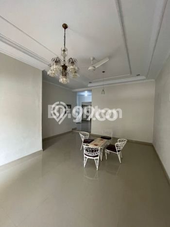 Rumah Luxury Modern Tanpa Renovasi di Menteng Dalam Jakarta Selatan Rumah Luxury Modern Tanpa Renovasi di Menteng Dalam Jakarta Selatan