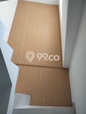Ready to Use! Luxury House LT 179m2 Desain Modern di Singgasana Ready to Use! Luxury House LT 179m2 Desain Modern di Singgasana