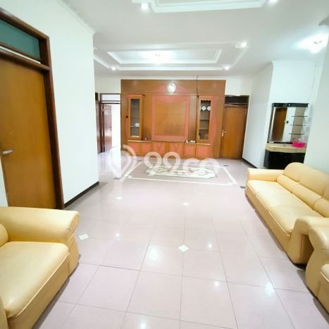 Sewa cepat rumah minimalis strategis 3 Kamar di Batununggal, Bandung Sewa cepat rumah minimalis strategis 3 Kamar di Batununggal, Bandung
