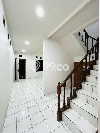 Dijual Rumah Eksklusif 6 KT di Soekarno Hatta, Bandung Dijual Rumah Eksklusif 6 KT di Soekarno Hatta, Bandung
