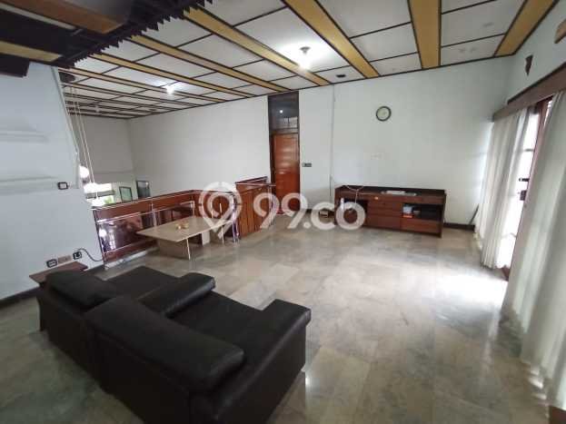 Sewa Rumah Harga Terjangkau di Setiabudi Bandung dengan 4 Kamar Tidur Sewa Rumah Harga Terjangkau di Setiabudi Bandung dengan 4 Kamar Tidur