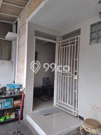 Rumah Modern 2 KT di Taman Kopo Indah Bandung Unfurnished Rumah Modern 2 KT di Taman Kopo Indah Bandung Unfurnished