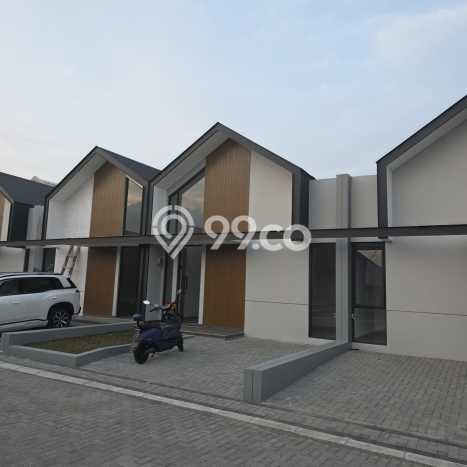 Disewakan! Rumah 2 Kamar Tidur &
1 Kamar Mandi di Taman Kopo Indah, Bandung Disewakan! Rumah 2 Kamar Tidur &
1 Kamar Mandi di Taman Kopo Indah, Bandung
