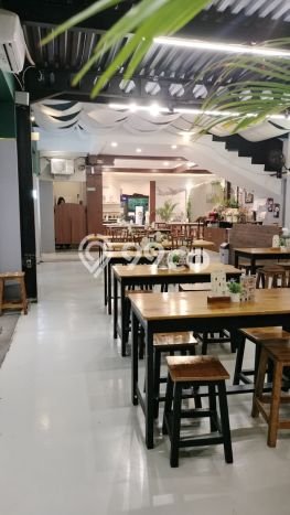 Disewakan Komersial di Pusat Kota Bandung Ramai Strategis Disewakan Komersial di Pusat Kota Bandung Ramai Strategis
