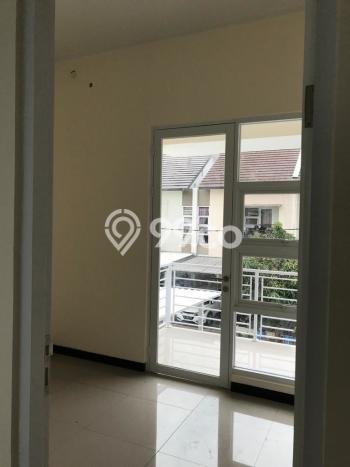 Rumah sewa siap huni 3 Kamar Tidur di Taman Kopo Indah, Bandung Rumah sewa siap huni 3 Kamar Tidur di Taman Kopo Indah, Bandung