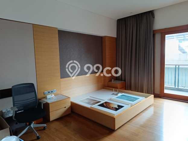 For Sale! Premium House LT 228m2 Desain Elegan di Gatot Subroto For Sale! Premium House LT 228m2 Desain Elegan di Gatot Subroto