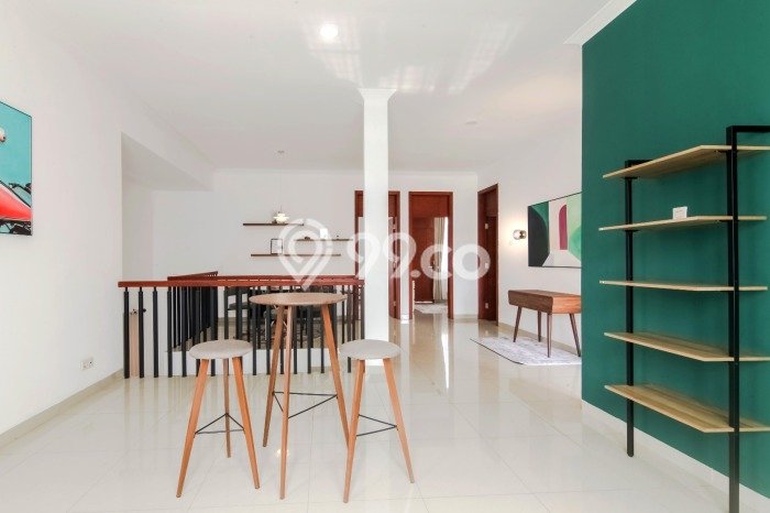 Rumah Elit Modern Tanpa Renovasi di Setra Duta Bandung Rumah Elit Modern Tanpa Renovasi di Setra Duta Bandung