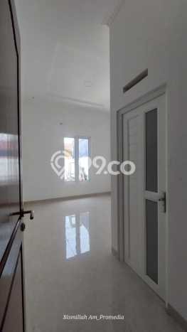 Dijual Rumah Strategis Bagus Punya 4 KT di Arcamanik Bandung SHM Dijual Rumah Strategis Bagus Punya 4 KT di Arcamanik Bandung SHM