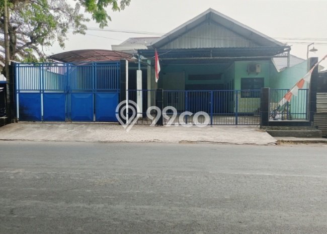 Gudang For Rent di Menganti, Luas 400m², Area Strategis Gudang For Rent di Menganti, Luas 400m², Area Strategis