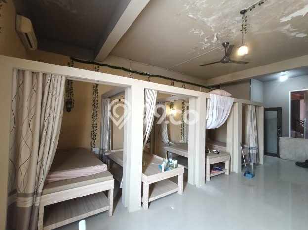 Ruko Dijual di Batam LT 117m2 & LB 370m2 Lokasi Terbaik! Ruko Dijual di Batam LT 117m2 & LB 370m2 Lokasi Terbaik!