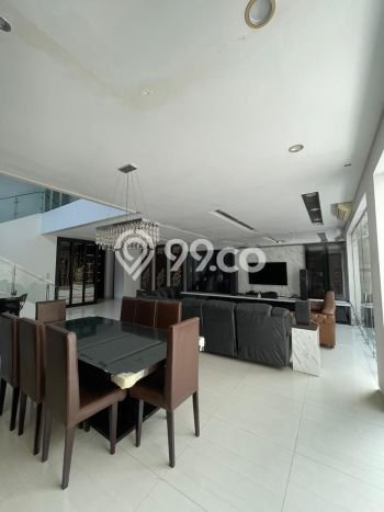 Hunian Elit LB 410m2 Siap Huni Desain Elegan di Pakuwon CIty, Surabaya Hunian Elit LB 410m2 Siap Huni Desain Elegan di Pakuwon CIty, Surabaya