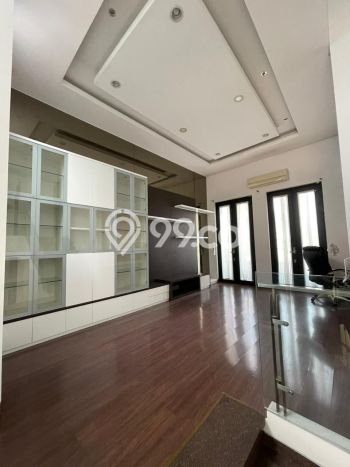 Hunian Elit LB 410m2 Siap Huni Desain Elegan di Pakuwon CIty, Surabaya Hunian Elit LB 410m2 Siap Huni Desain Elegan di Pakuwon CIty, Surabaya