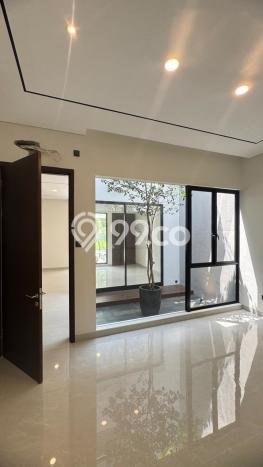 Rumah Luxury Modern Siap Huni di Citraland Surabaya Rumah Luxury Modern Siap Huni di Citraland Surabaya