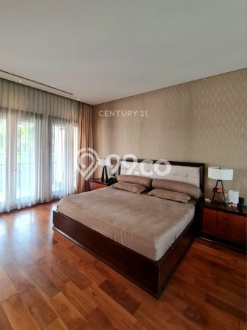 For Sale! Luxury House LT 496m2 Desain Elegan di Setra Duta For Sale! Luxury House LT 496m2 Desain Elegan di Setra Duta