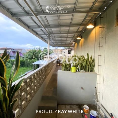 Unit Komersial Dijual di Bandung LT 243m2 & LB 350m2 Unit Komersial Dijual di Bandung LT 243m2 & LB 350m2