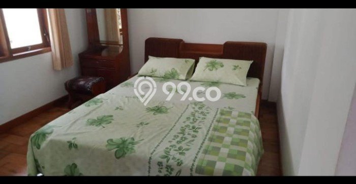 For Sale Rumah 4 Kamar Lokasi Ideal Nyaman dan Strategis di Lembang For Sale Rumah 4 Kamar Lokasi Ideal Nyaman dan Strategis di Lembang