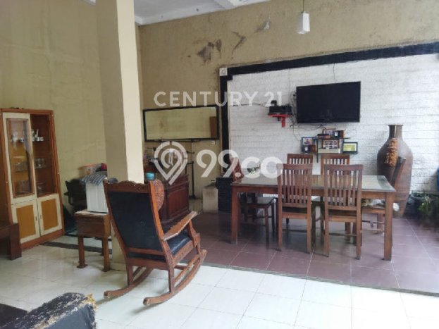 Rumah LT 226m2m² / LB 260m2m² Pemandangan Laut di , Bandung Rumah LT 226m2m² / LB 260m2m² Pemandangan Laut di , Bandung