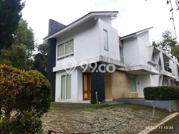 Vila Nyaman di Lembang, Luas 596m², Dekat ke beragam fasilitas Vila Nyaman di Lembang, Luas 596m², Dekat ke beragam fasilitas