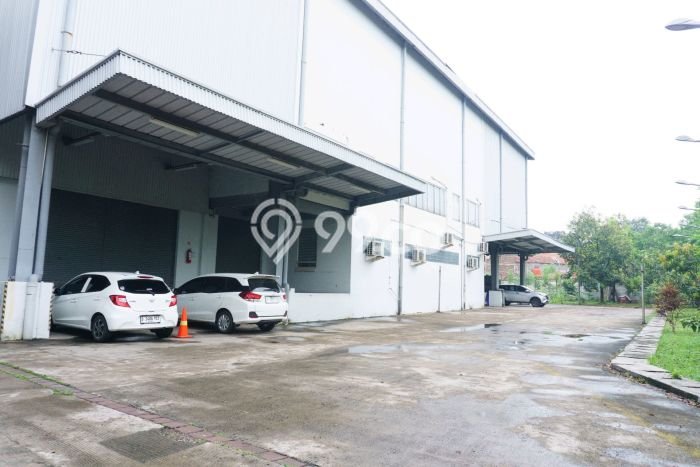Unit Gudang Dijual di Bandung LT 14579m2 & LB 14862m2 Unit Gudang Dijual di Bandung LT 14579m2 & LB 14862m2