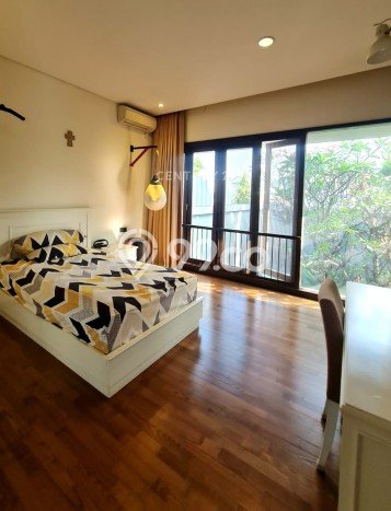 For Sale! Luxury House LT 496m2 Desain Elegan di Setra Duta For Sale! Luxury House LT 496m2 Desain Elegan di Setra Duta