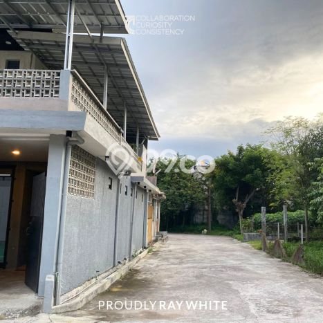 Unit Komersial Dijual di Bandung LT 243m2 & LB 350m2 Unit Komersial Dijual di Bandung LT 243m2 & LB 350m2