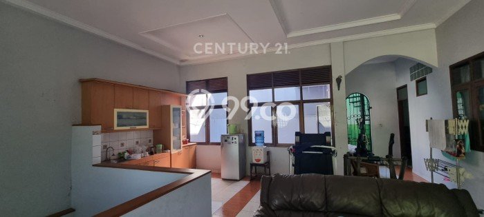 Rumah Elit LB 305m2 Siap Huni Desain Elegan di Setra Duta, Bandung Rumah Elit LB 305m2 Siap Huni Desain Elegan di Setra Duta, Bandung