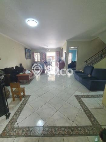Rumah Minimalis 3 Kamar LT 180m2 di Kota Wisata Rumah Minimalis 3 Kamar LT 180m2 di Kota Wisata