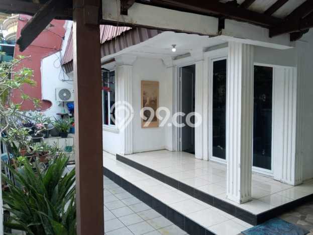 For Sale Rumah 3 Kamar Lokasi Ideal Nyaman dan Strategis di Kelapa Gading For Sale Rumah 3 Kamar Lokasi Ideal Nyaman dan Strategis di Kelapa Gading