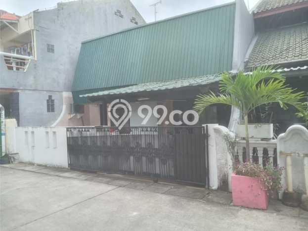 For Sale Rumah 3 Kamar Lokasi Strategis Nyaman dan Strategis di Kelapa Gading For Sale Rumah 3 Kamar Lokasi Strategis Nyaman dan Strategis di Kelapa Gading