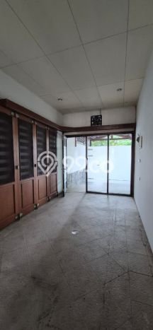 Rumah Eksklusif Siap Huni LT 200m2 di Kelapa Gading, Jakarta Utara Rumah Eksklusif Siap Huni LT 200m2 di Kelapa Gading, Jakarta Utara
