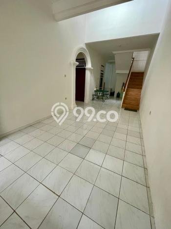 Jual Rumah Bagus Siap Huni LB 120m2 di Duren Sawit, Jakarta Timur Jual Rumah Bagus Siap Huni LB 120m2 di Duren Sawit, Jakarta Timur