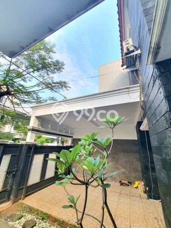 Siap Huni Rumah Mewah 4 Kamar di Cempaka Putih Dekat ke Mana Pun Siap Huni Rumah Mewah 4 Kamar di Cempaka Putih Dekat ke Mana Pun
