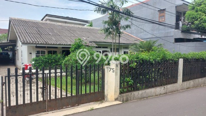 Dijual Rumah Luas Megah Dengan View Eksklusif di Pondok Labu, Jakarta Selatan Dijual Rumah Luas Megah Dengan View Eksklusif di Pondok Labu, Jakarta Selatan