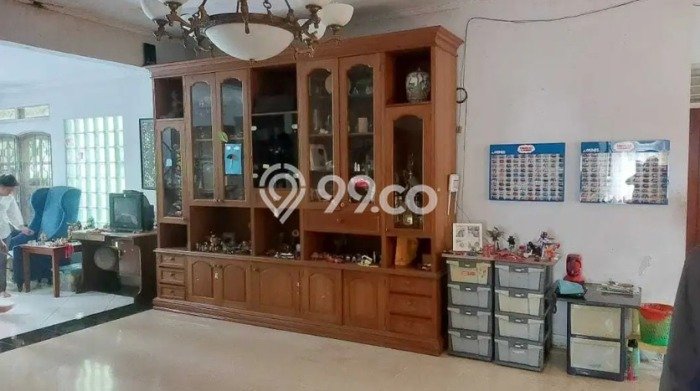 Hunian Mewah LB 150m2 Siap Pakai Desain Elegan di Pondok Labu, Jakarta Selatan Hunian Mewah LB 150m2 Siap Pakai Desain Elegan di Pondok Labu, Jakarta Selatan