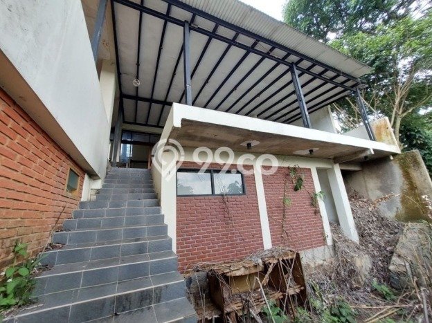 Hunian Mewah LB 552m2 Siap Huni Desain Elegan di Sayap Dago, Bandung Hunian Mewah LB 552m2 Siap Huni Desain Elegan di Sayap Dago, Bandung