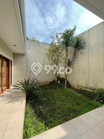 For Sale! Luxury House LT 252m2 Desain Modern di Pondok Hijau For Sale! Luxury House LT 252m2 Desain Modern di Pondok Hijau