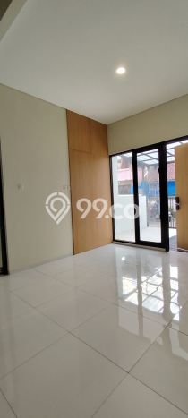 Hunian Cantik Modern Lb 120m2 di Arcamanik, Bandung Hunian Cantik Modern Lb 120m2 di Arcamanik, Bandung