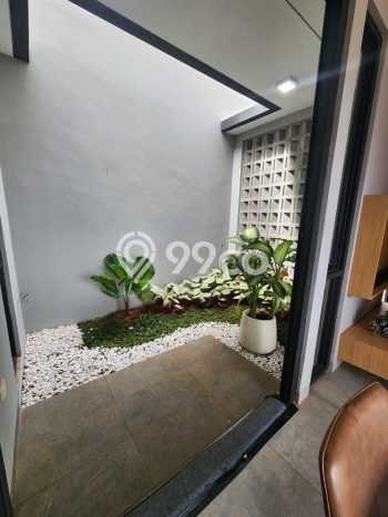 Rumah Modern 3 KT di BSD Tangerang Unfurnished Rumah Modern 3 KT di BSD Tangerang Unfurnished