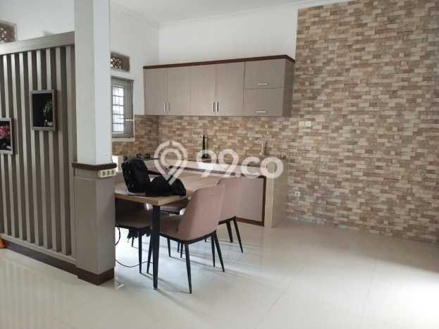 HUNIAN PREMIUM! Rumah di Colomadu, 3 KM, Kawasan Prospektif, LT 90m² LB 80m² HUNIAN PREMIUM! Rumah di Colomadu, 3 KM, Kawasan Prospektif, LT 90m² LB 80m²